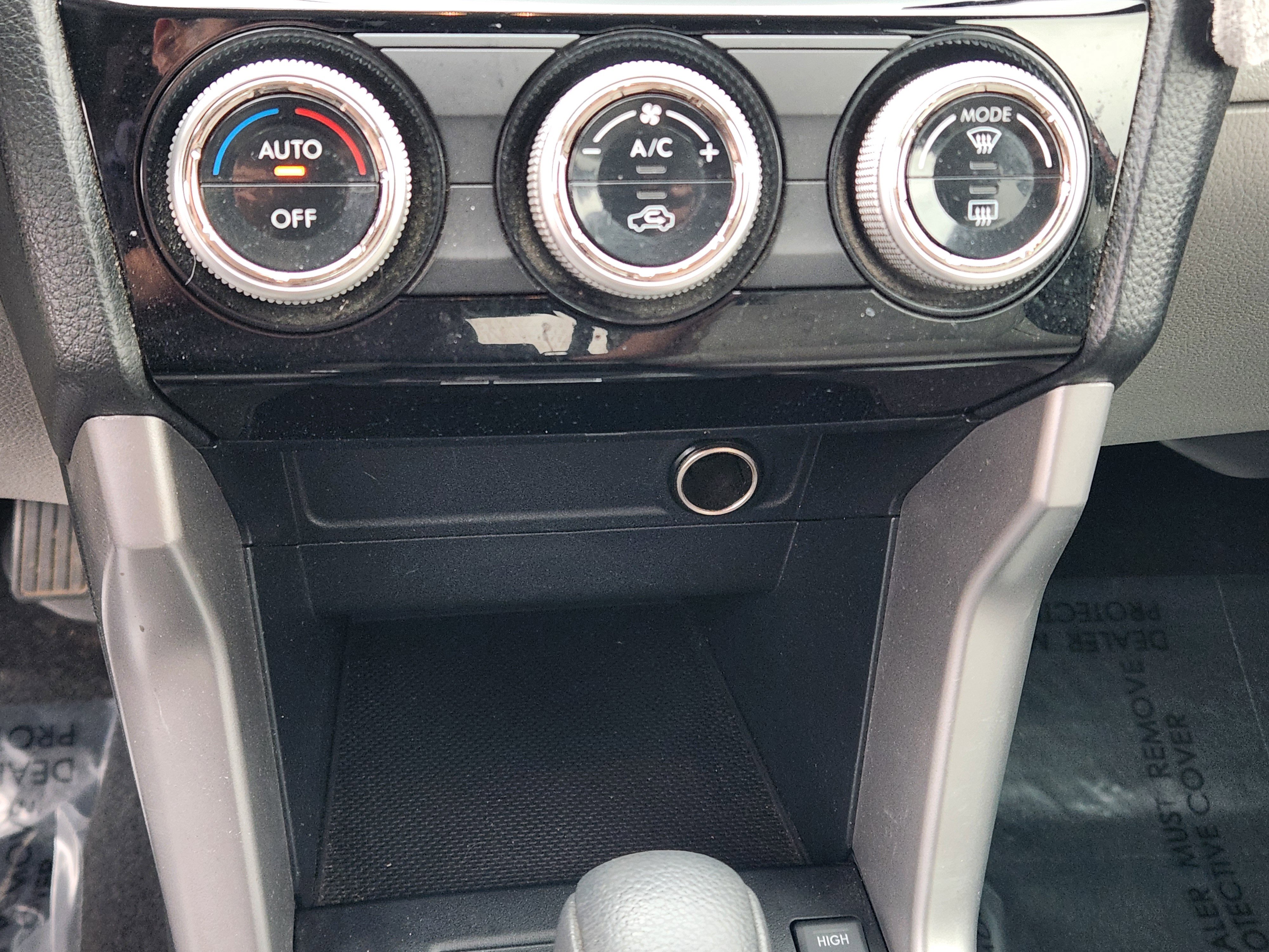 Used 2017 Subaru Forester 2.5i Limited image 11