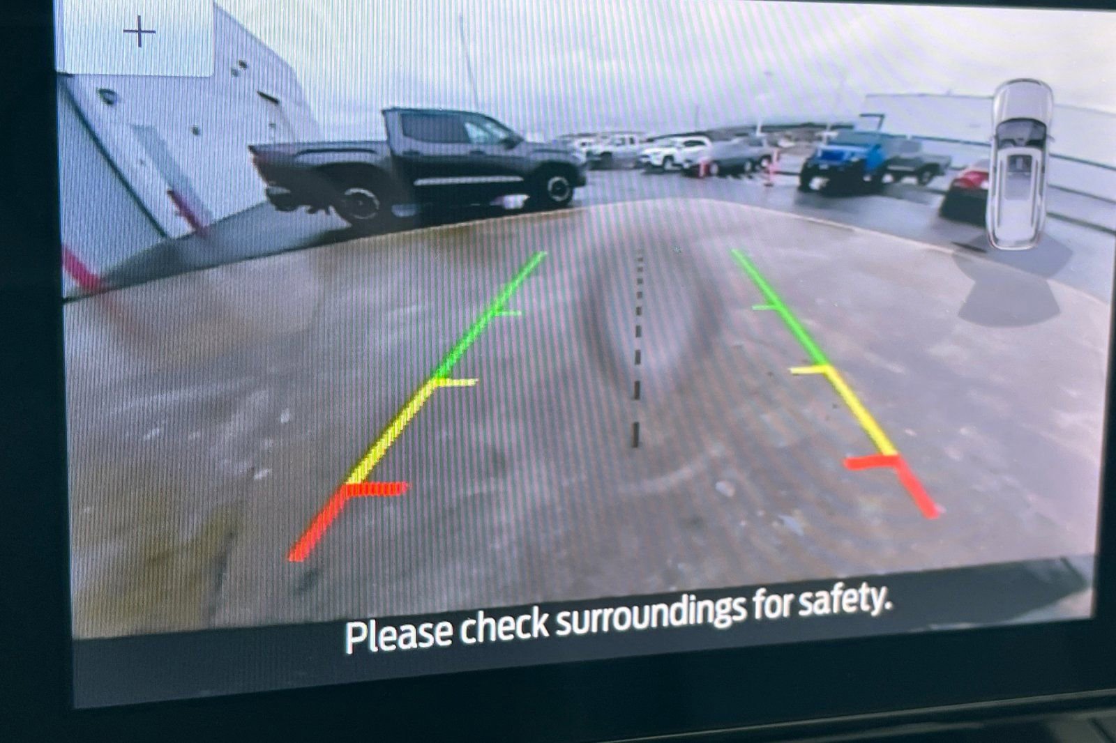 Used 2023 Ford Explorer XLT w/ Equipment Group 202A RWD image 17