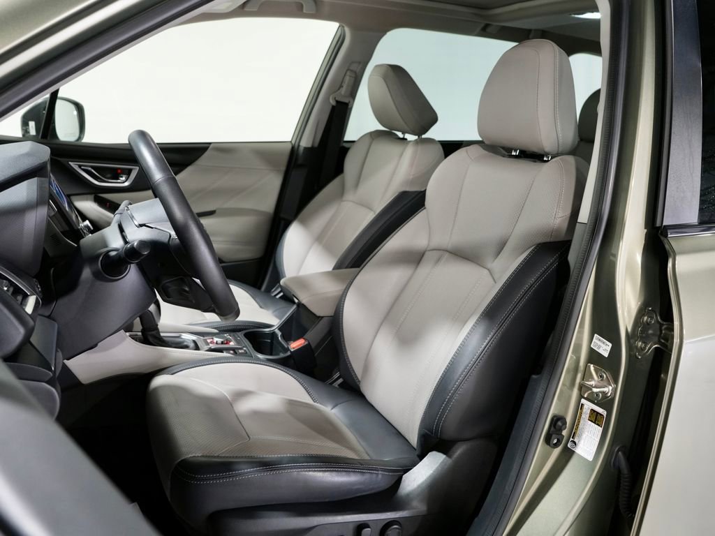 Used 2020 Subaru Forester Limited w/ Popular Package #3 image 3