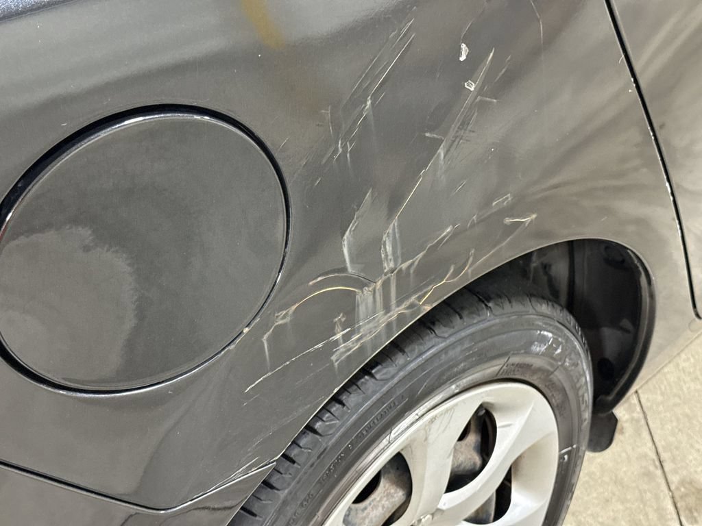 Used 2013 MAZDA MAZDA3 i Sport FWD image 27