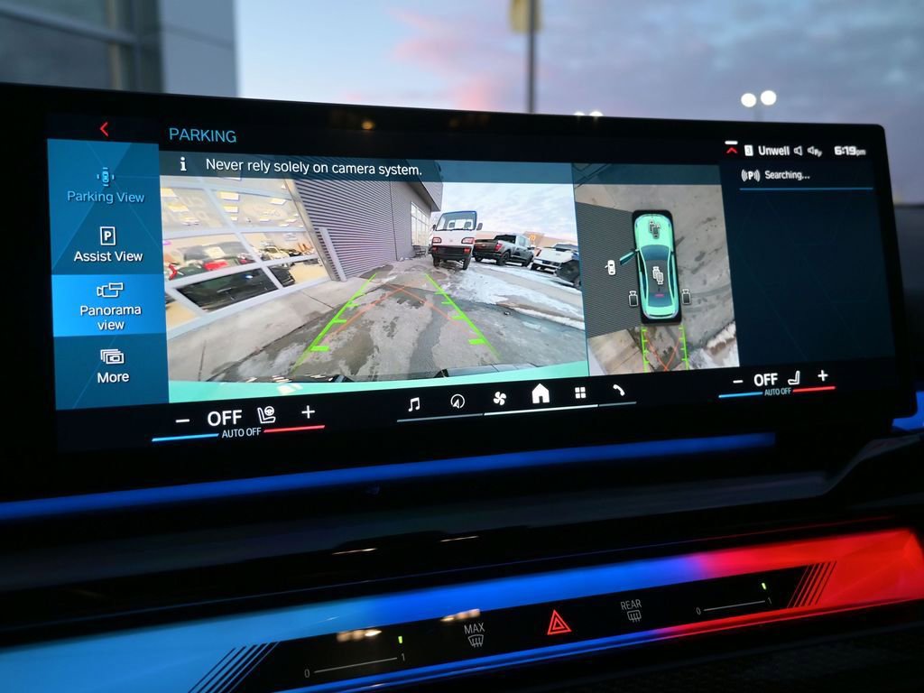 Used 2026 BMW M5 w/ Carbon Package image 28