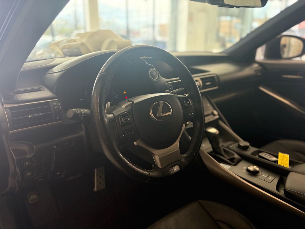 Used 2019 Lexus IS 300 F Sport w/ F Sport Package image 16