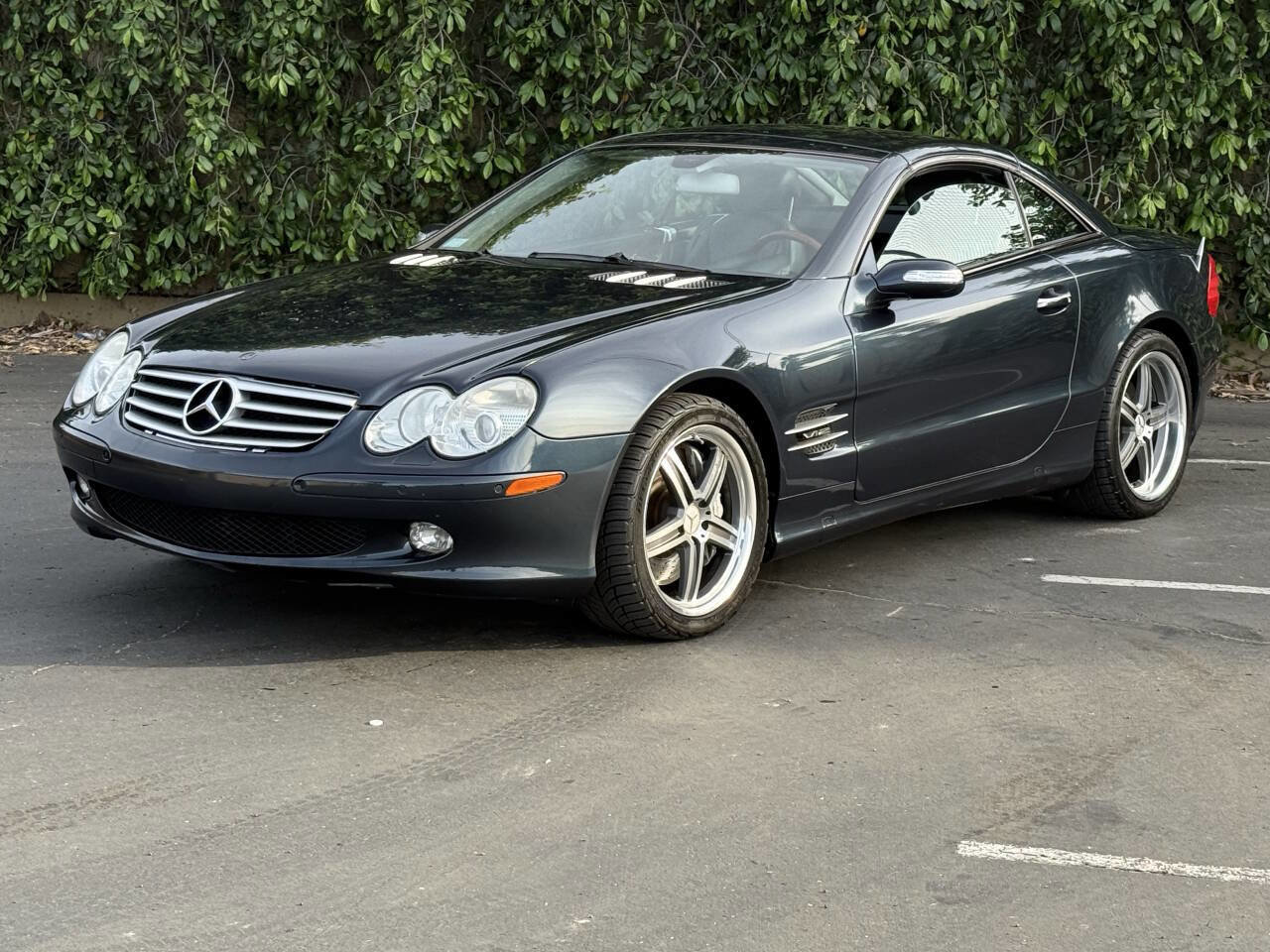 Used 2005 Mercedes-Benz SL 600 image 4