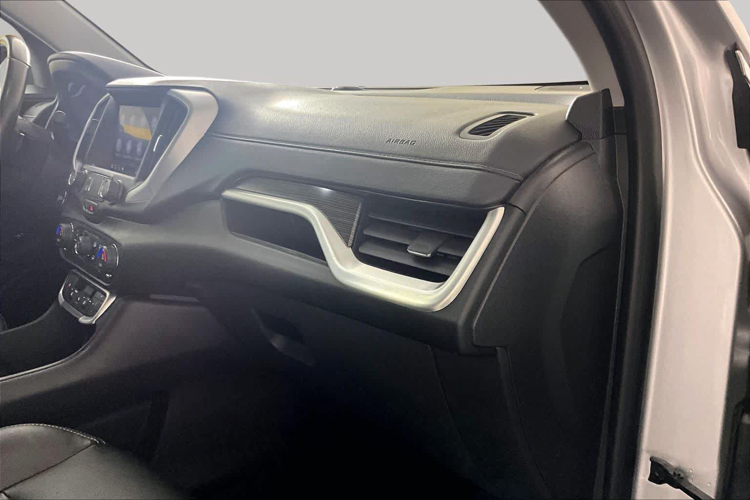 Used 2022 GMC Terrain SLT FWD image 18