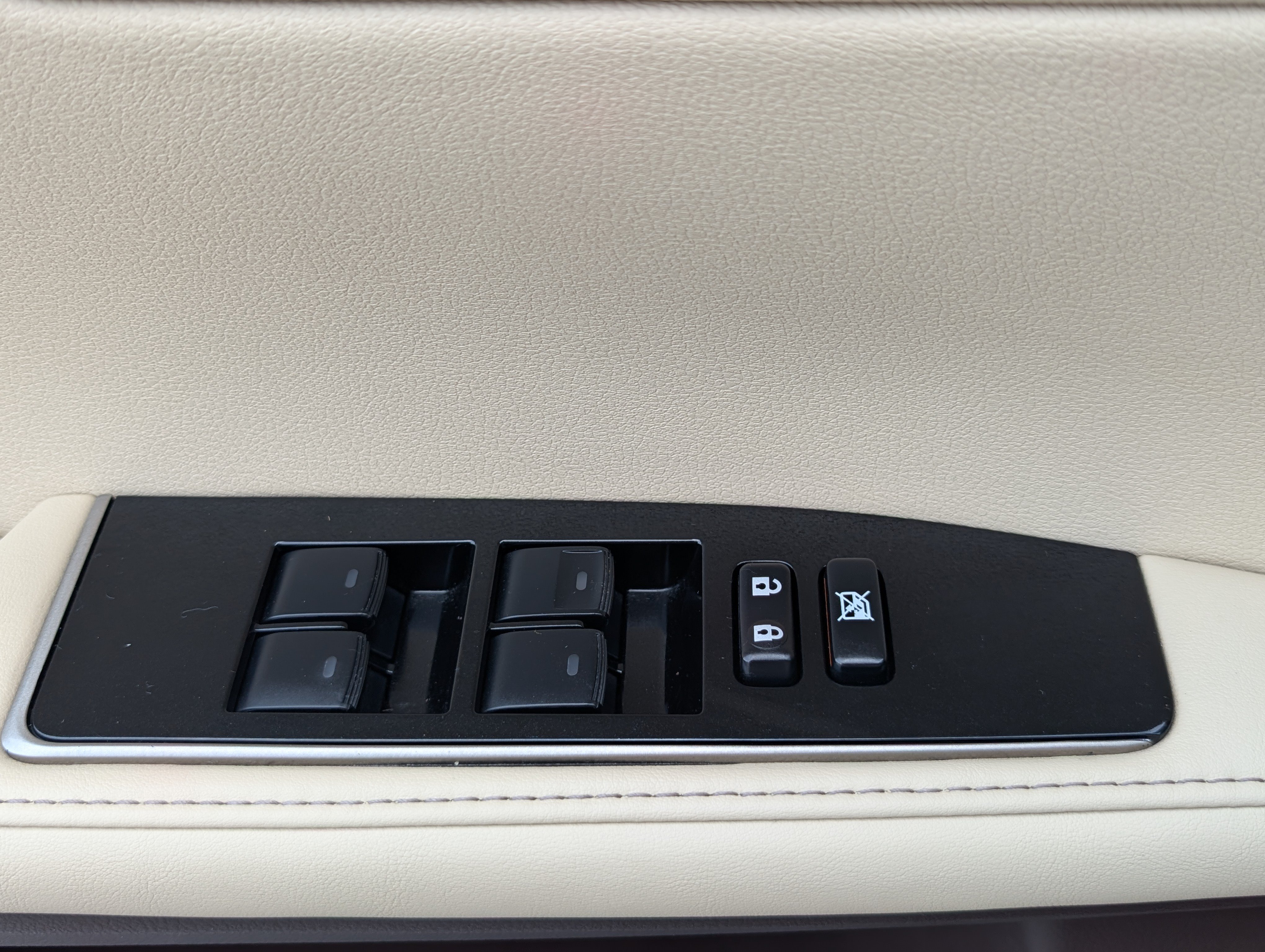 Used 2018 Lexus ES 350 w/ Premier Package FWD image 16