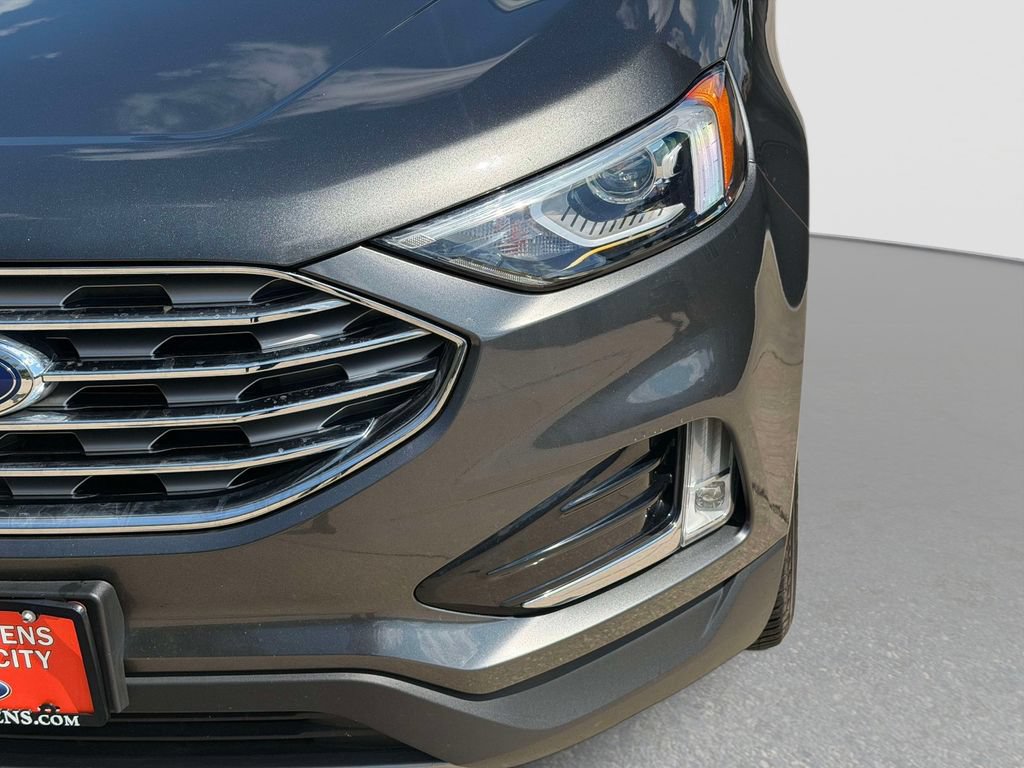 Used 2019 Ford Edge SEL w/ Equipment Group 201A AWD/4WD image 12