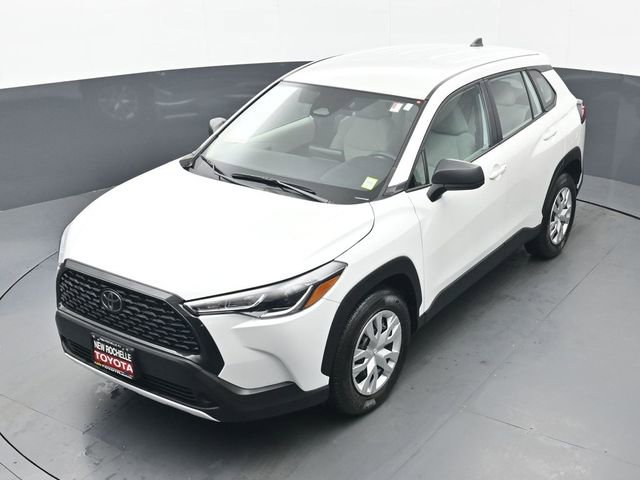 Used 2024 Toyota Corolla Cross L image 33