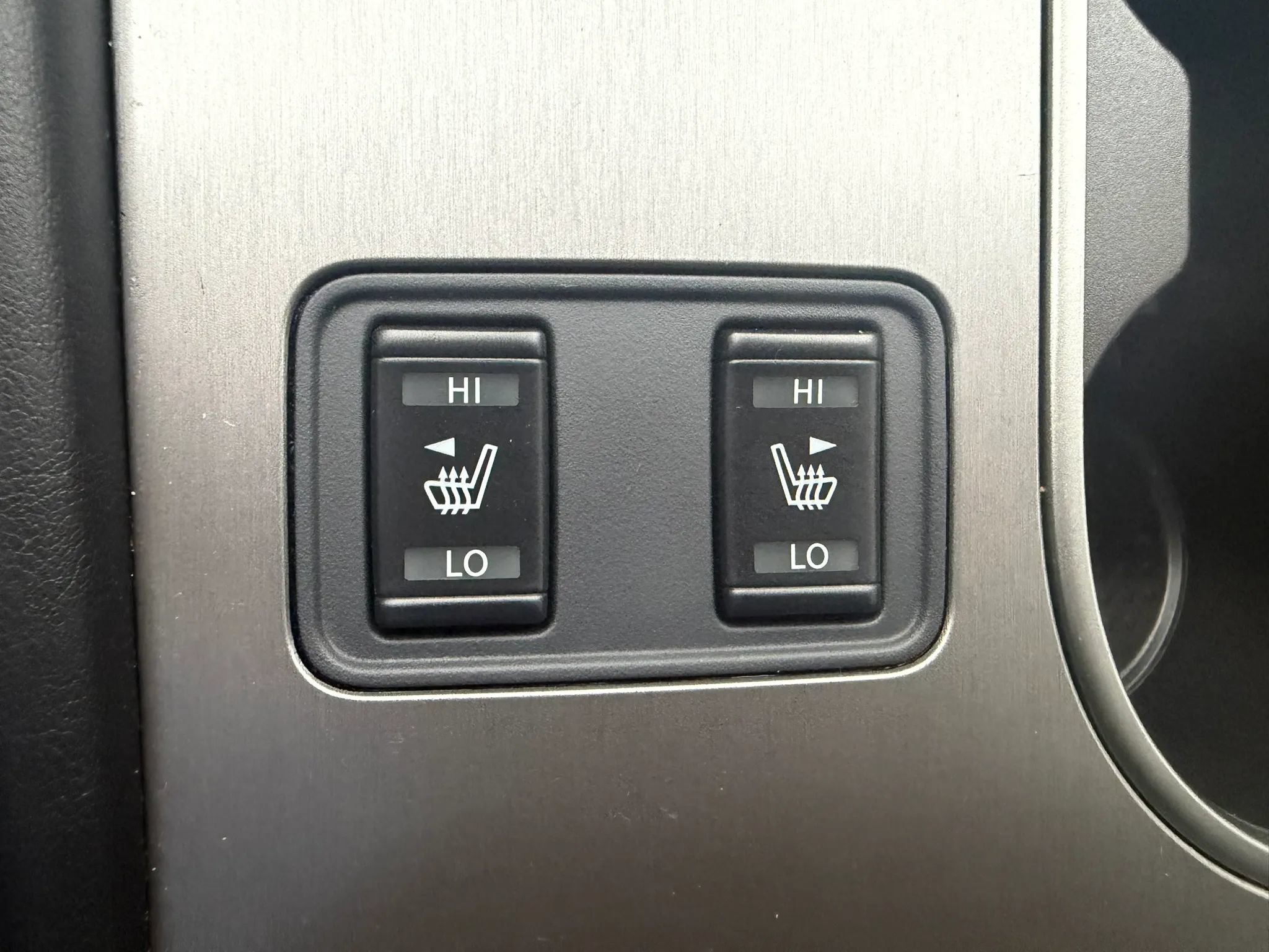 Used 2024 Nissan Murano SV AWD/4WD image 29