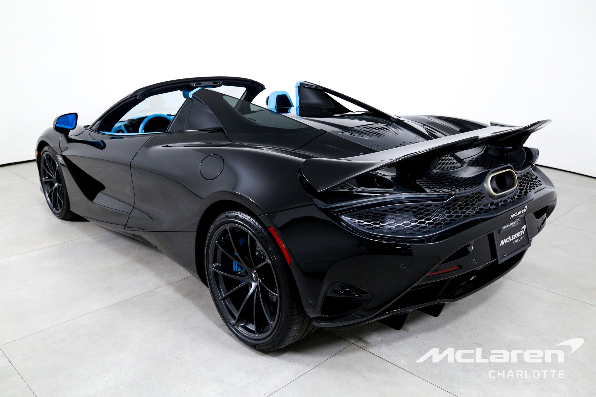 New 2026 McLaren 750S Spider image 8