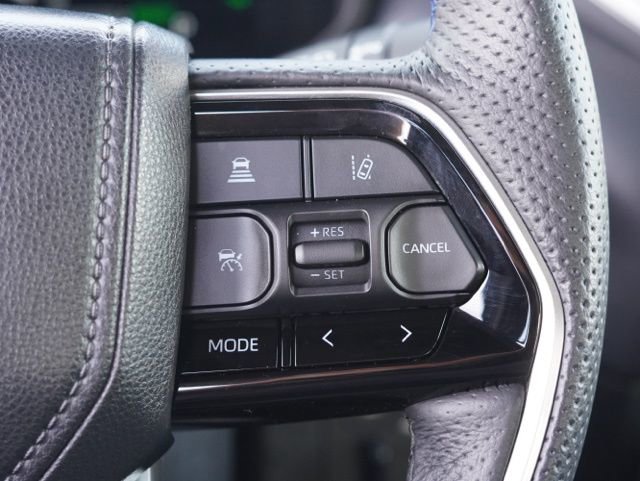 Used 2023 Toyota Tundra Platinum w/ Advanced Package image 30