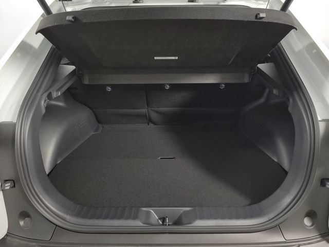 New 2026 Toyota C-HR AWD/4WD image 11
