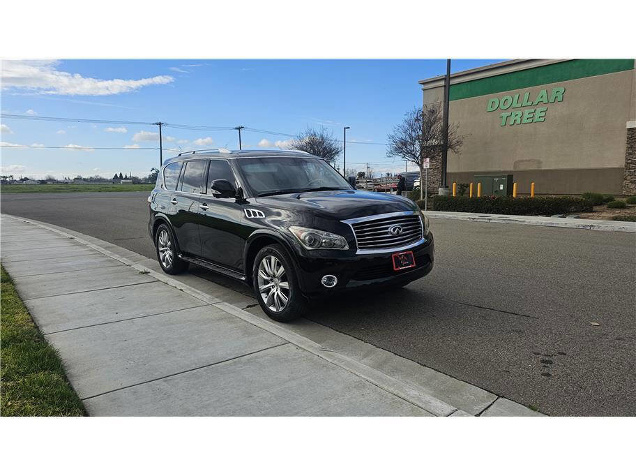 Used 2013 INFINITI QX56 2WD w/ Deluxe Touring Pkg