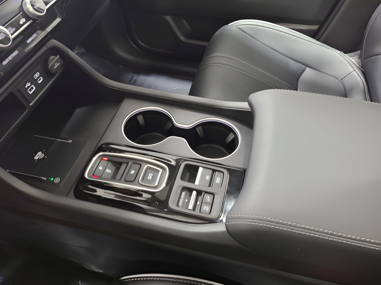 Used 2023 Honda Pilot Elite image 33