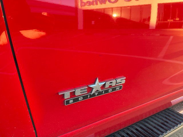 Used 2018 Chevrolet Silverado 1500 LT w/ Texas Edition RWD image 7