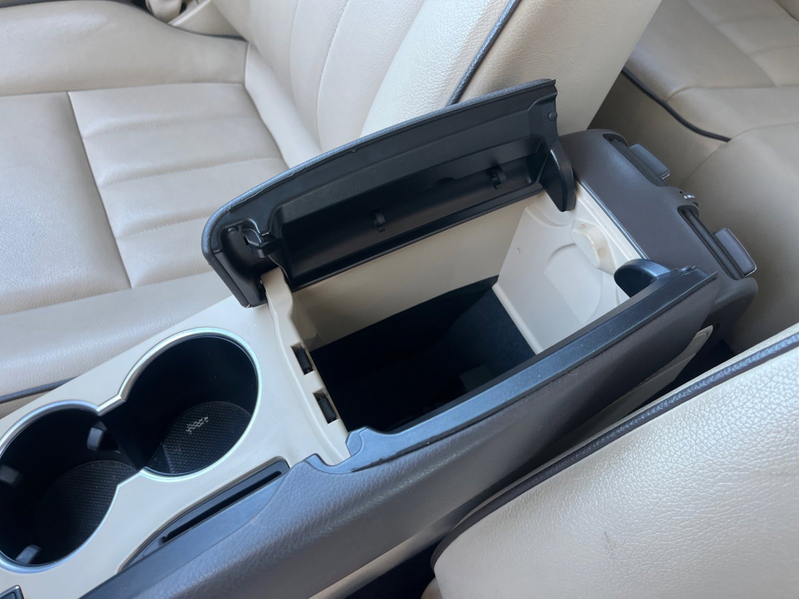 Used 2015 Mercedes-Benz GLK 250 BlueTEC 4MATIC image 15