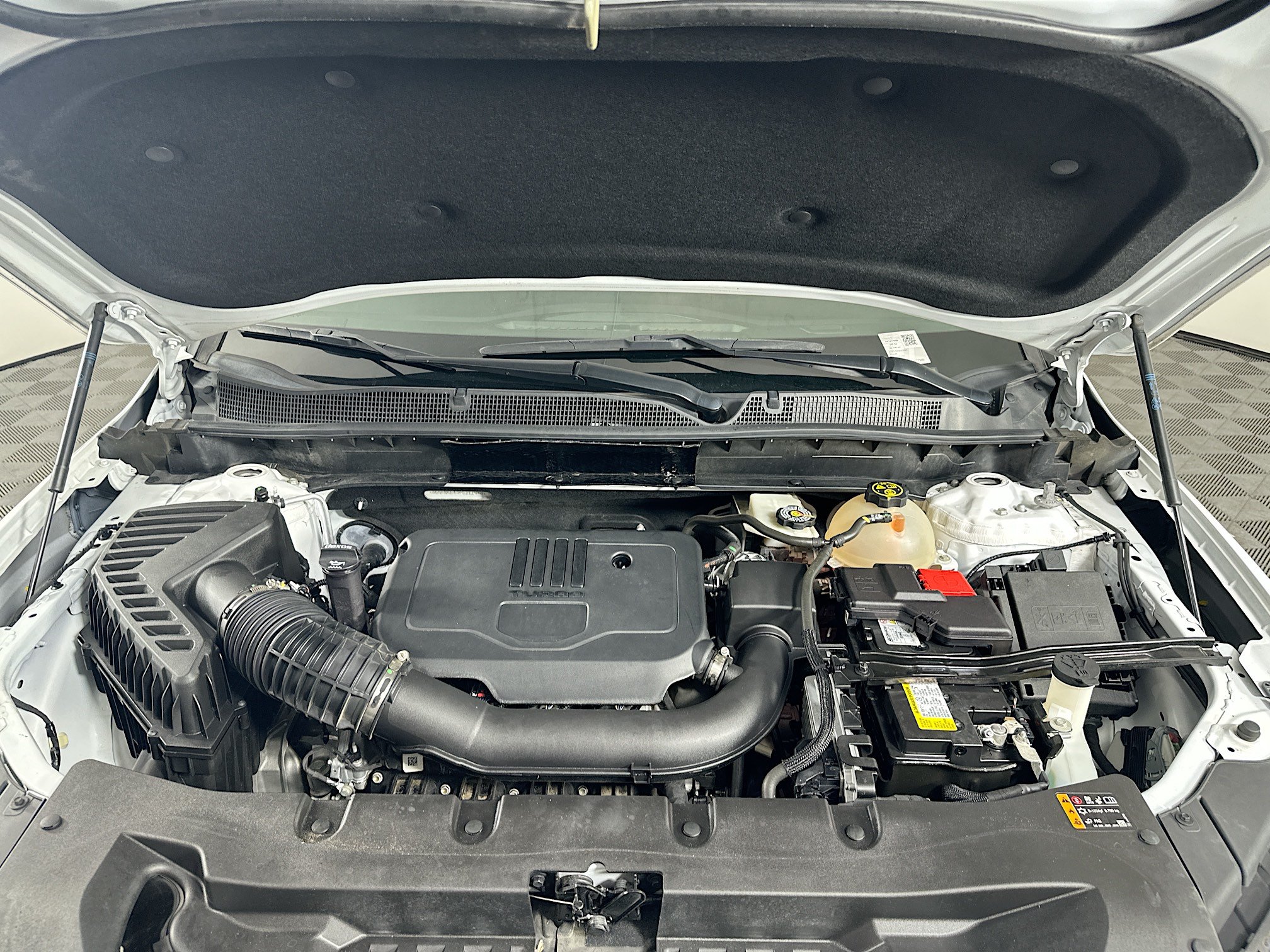 Used 2023 Chevrolet Blazer LT FWD image 33