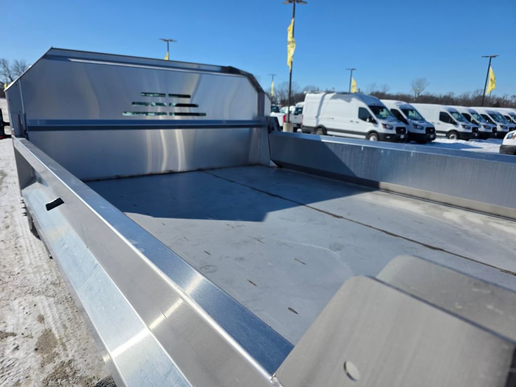 New 2025 Ford F350 XL w/ XL Chrome Package image 19