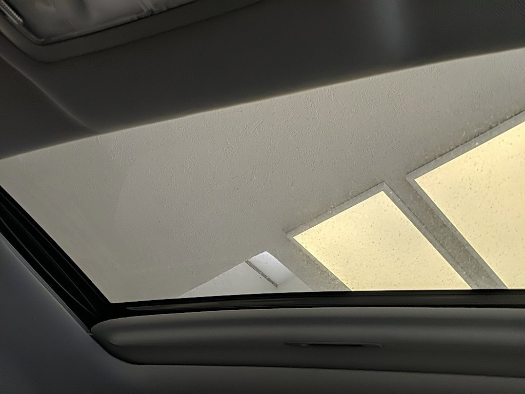 Used 2016 Toyota Highlander XLE image 23