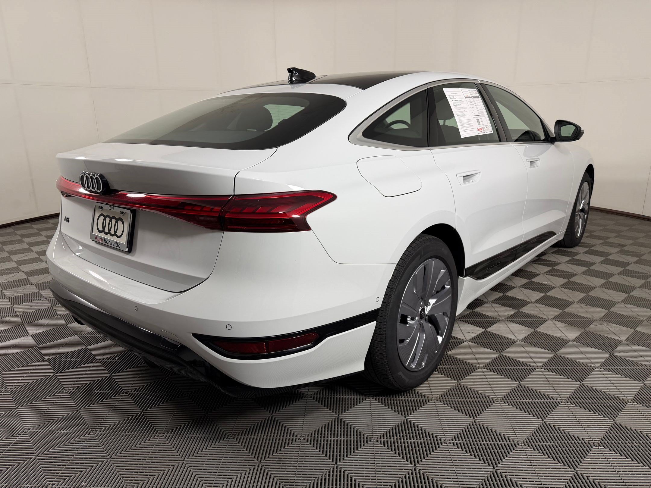 Certified 2025 Audi A6 e-tron Premium w/ Ultra Package RWD image 9