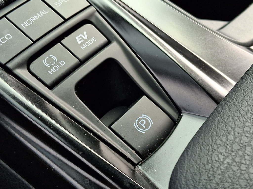 Certified 2025 Toyota Camry LE w/ Convenience Package FWD image 31