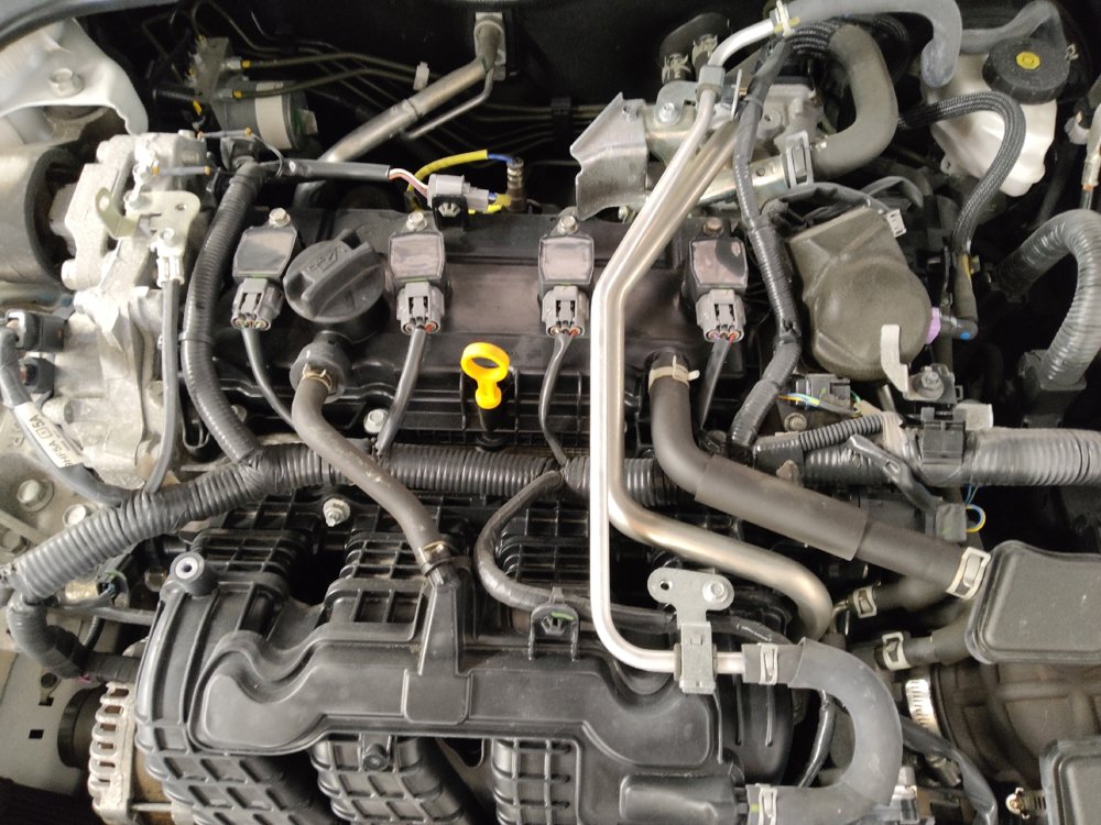 Used 2025 Nissan Altima 2.5 SV image 30