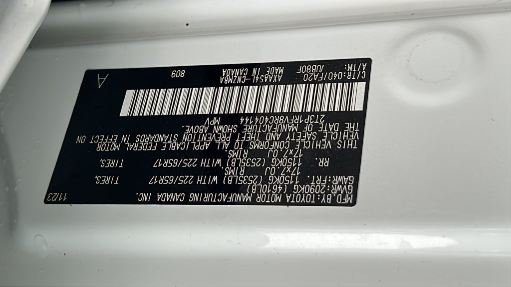 Certified 2024 Toyota RAV4 XLE AWD/4WD image 24