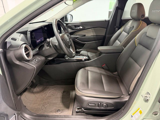 Used 2024 Chevrolet Trax ACTIV w/ Driver Confidence Package FWD image 10