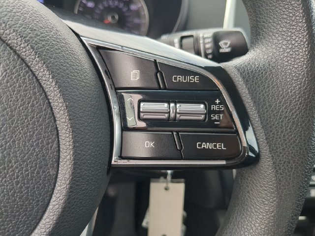 Used 2020 Kia Optima LX FWD image 28