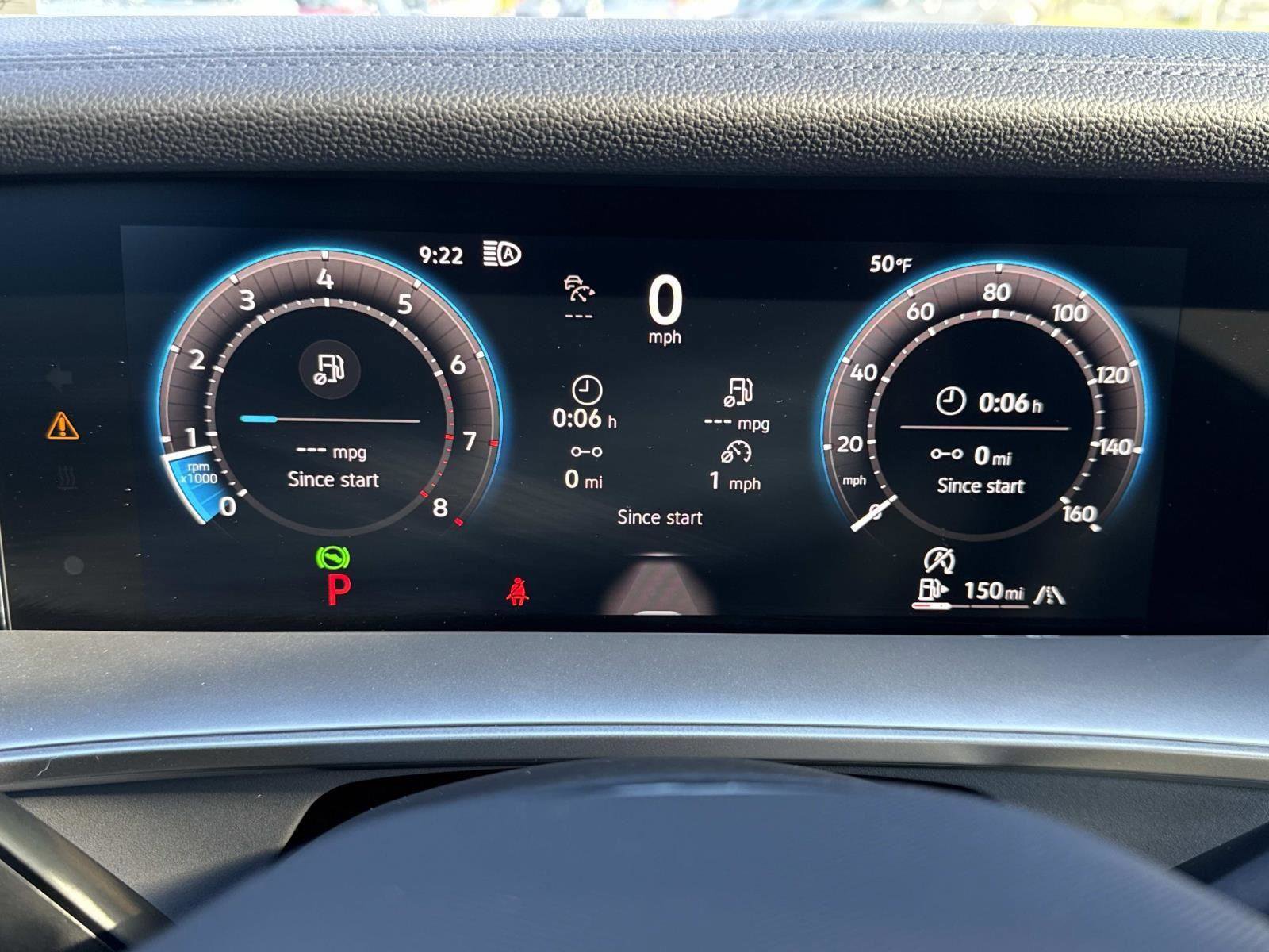 Used 2025 Volkswagen Tiguan SE image 11