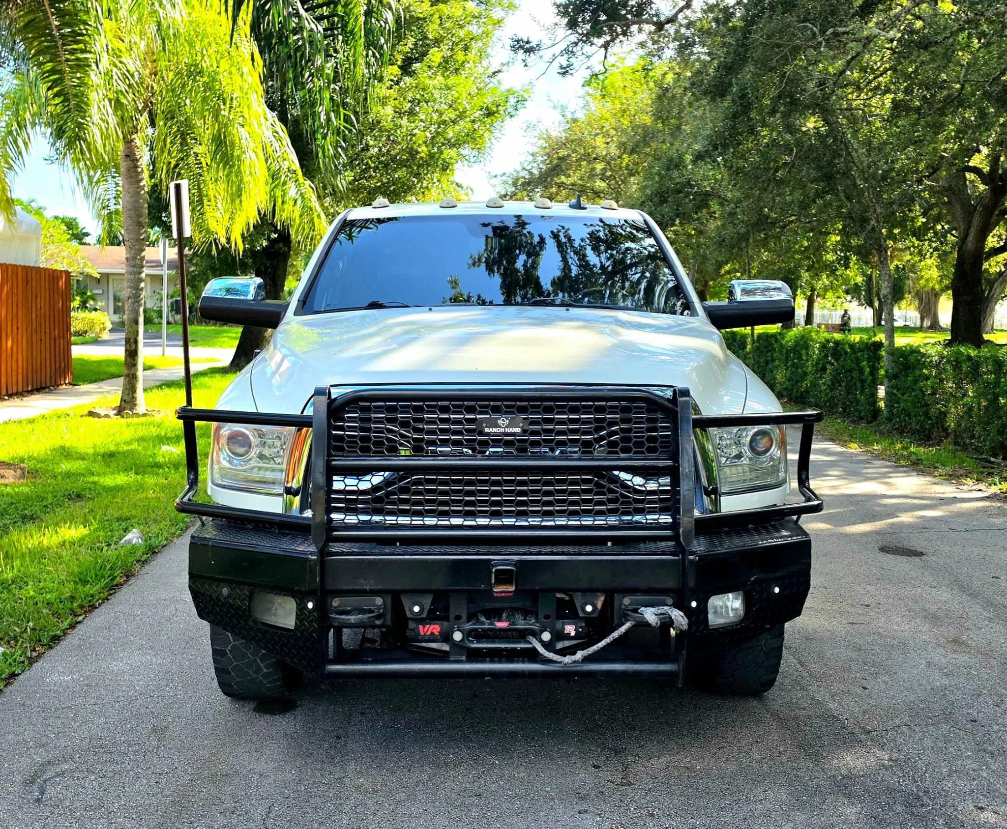 Used 2017 RAM 3500 Laramie Longhorn AWD/4WD image 2