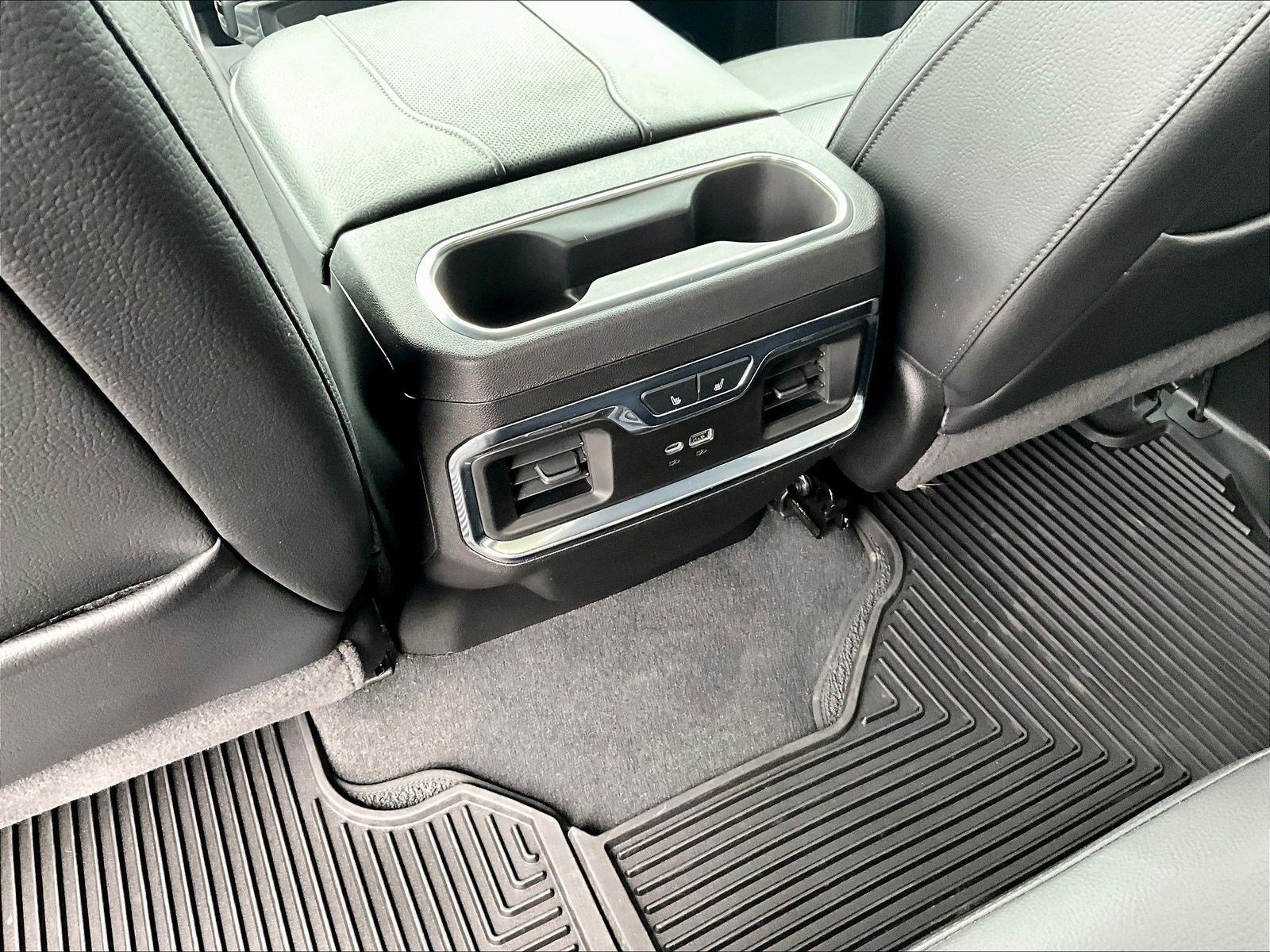 Used 2026 GMC Sierra 1500 Denali w/ Denali Reserve Package AWD/4WD image 11