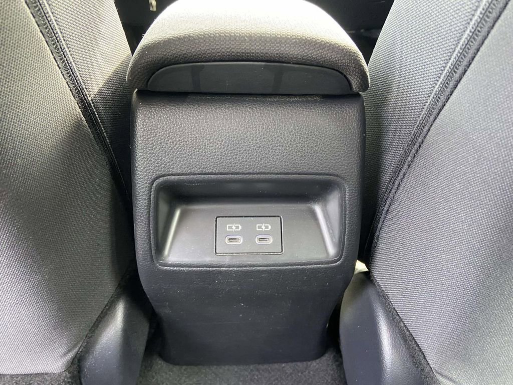 Used 2025 Toyota Corolla LE FWD image 14