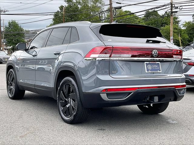 Used 2024 Volkswagen Atlas Cross Sport SE AWD/4WD image 4