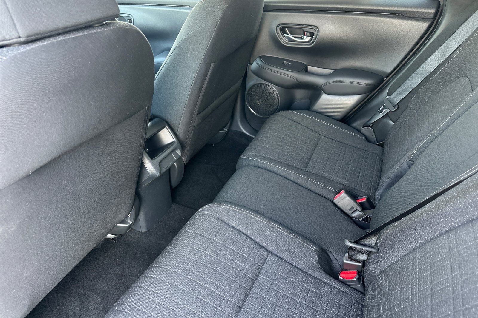 Certified 2026 Honda HR-V LX image 13