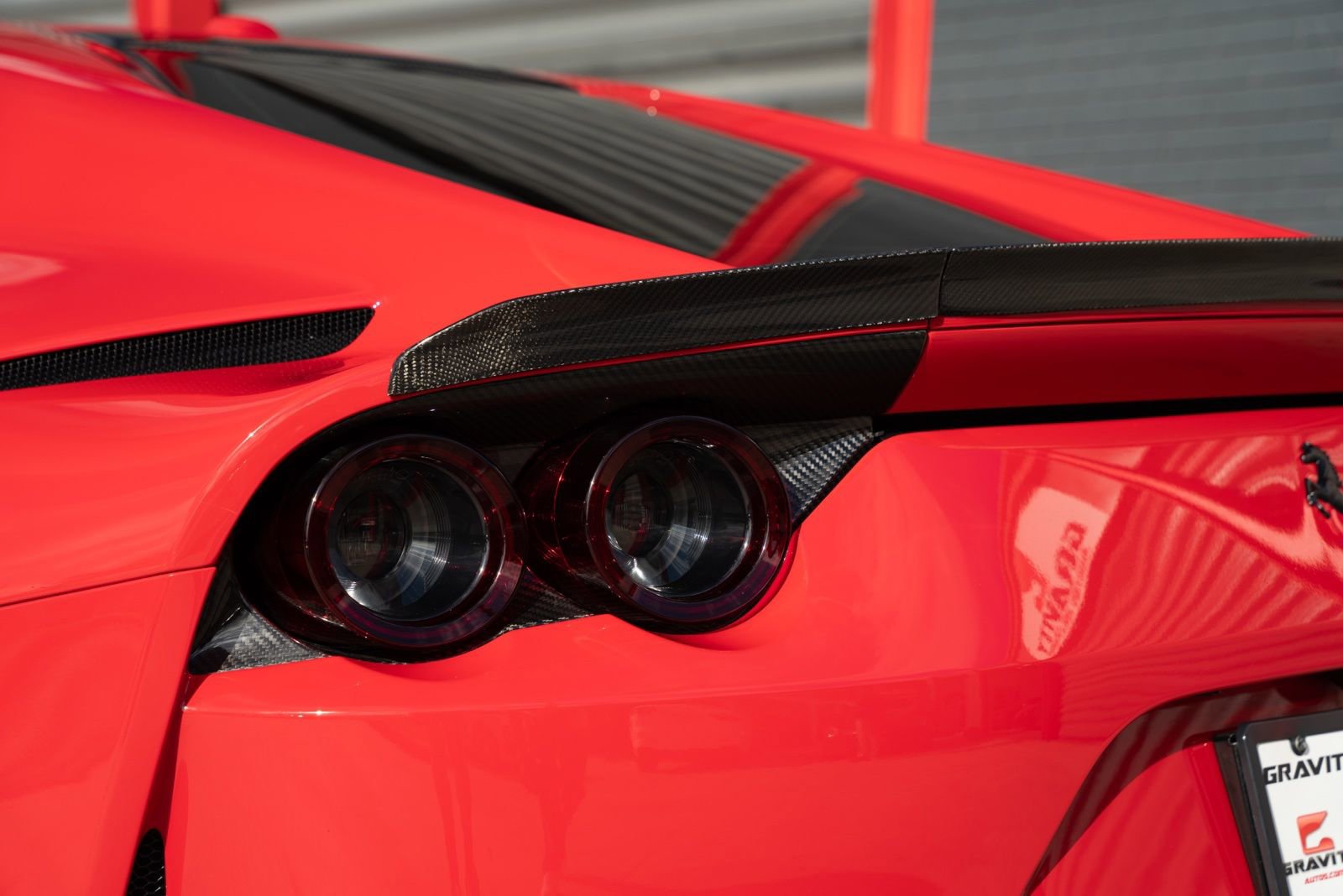 Used 2018 Ferrari 812 Superfast image 8