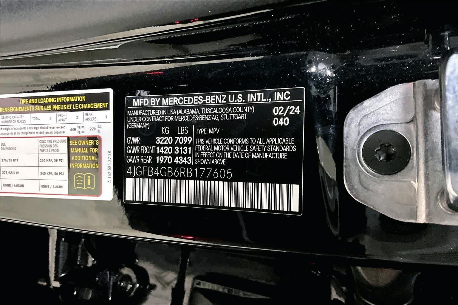 Used 2024 Mercedes-Benz GLE 450e 4MATIC image 34