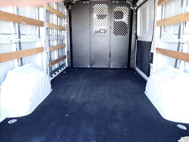 Used 2025 RAM ProMaster 2500 w/ U-Haul Equipment Group FWD image 9