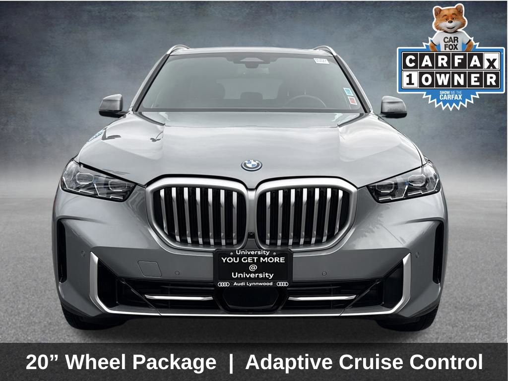 Used 2025 BMW X5 xDrive50e image 2