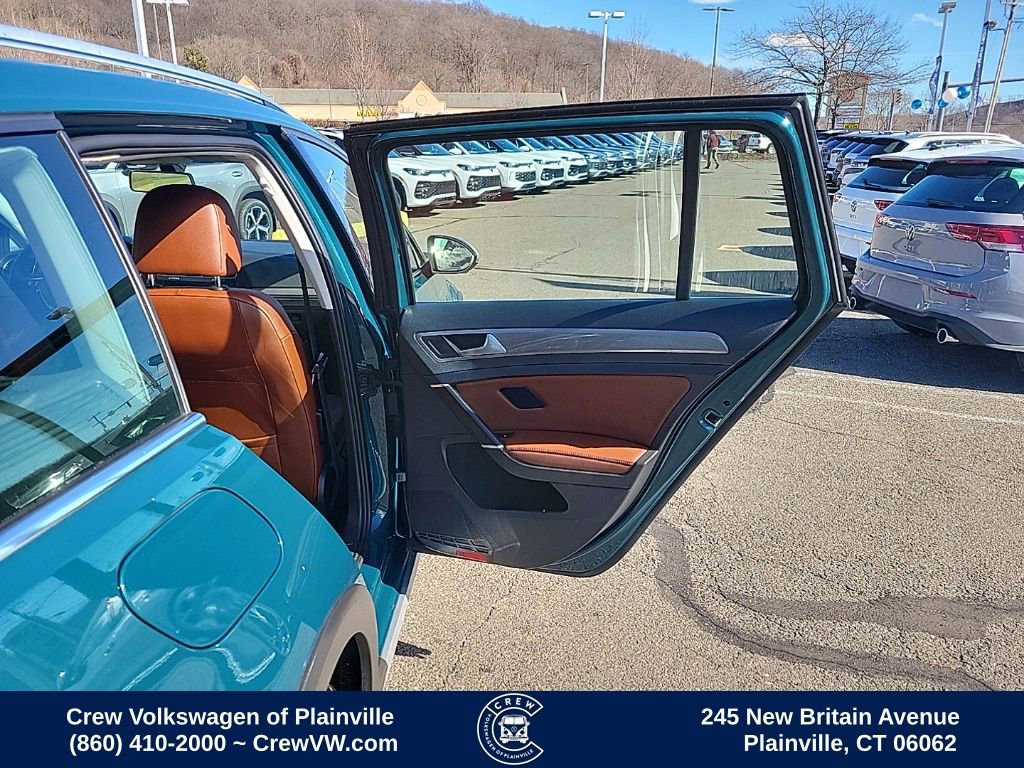 Used 2018 Volkswagen Golf Alltrack SE image 43