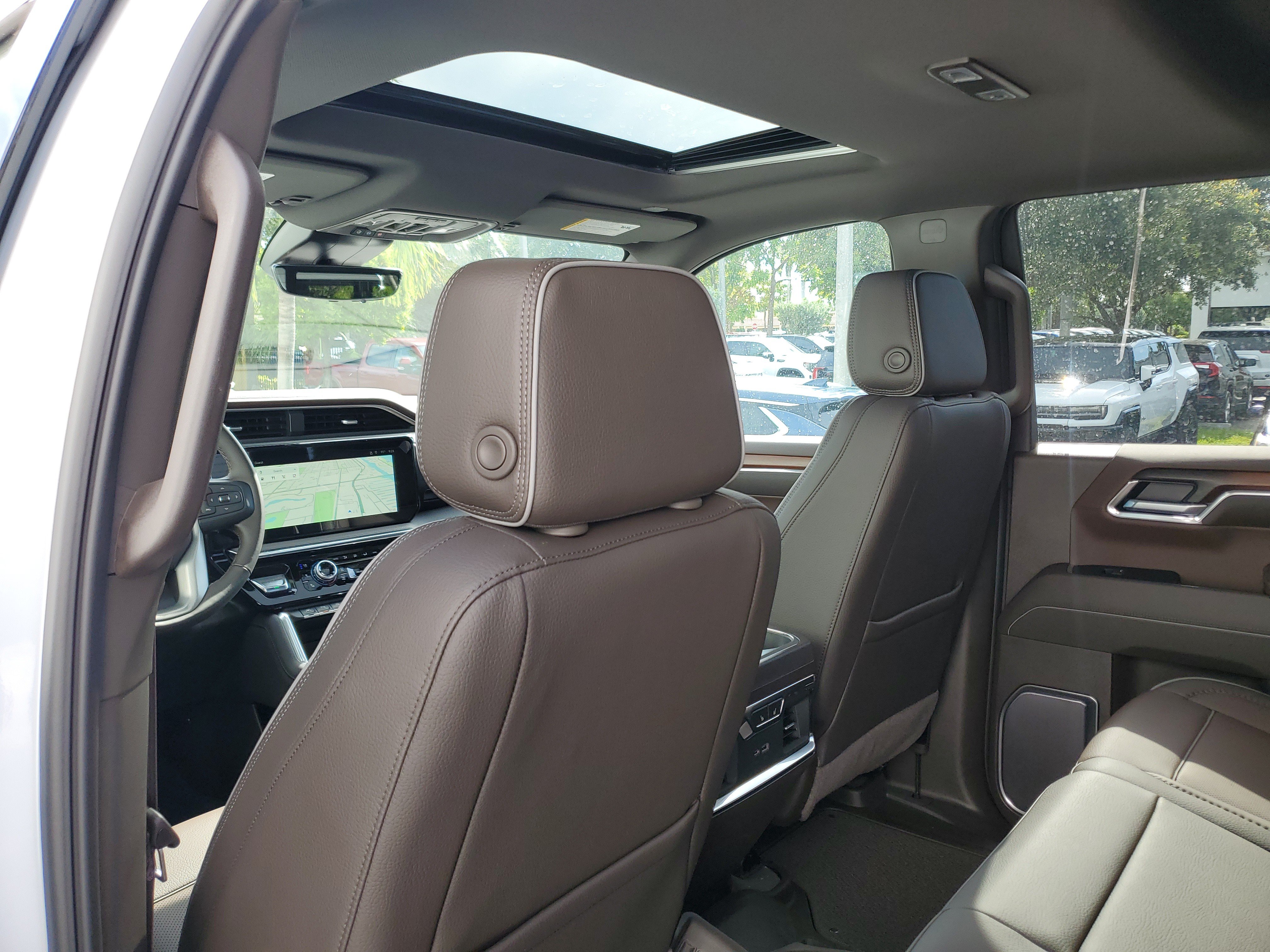 New 2026 GMC Sierra 1500 Denali w/ Denali Reserve Package AWD/4WD image 14
