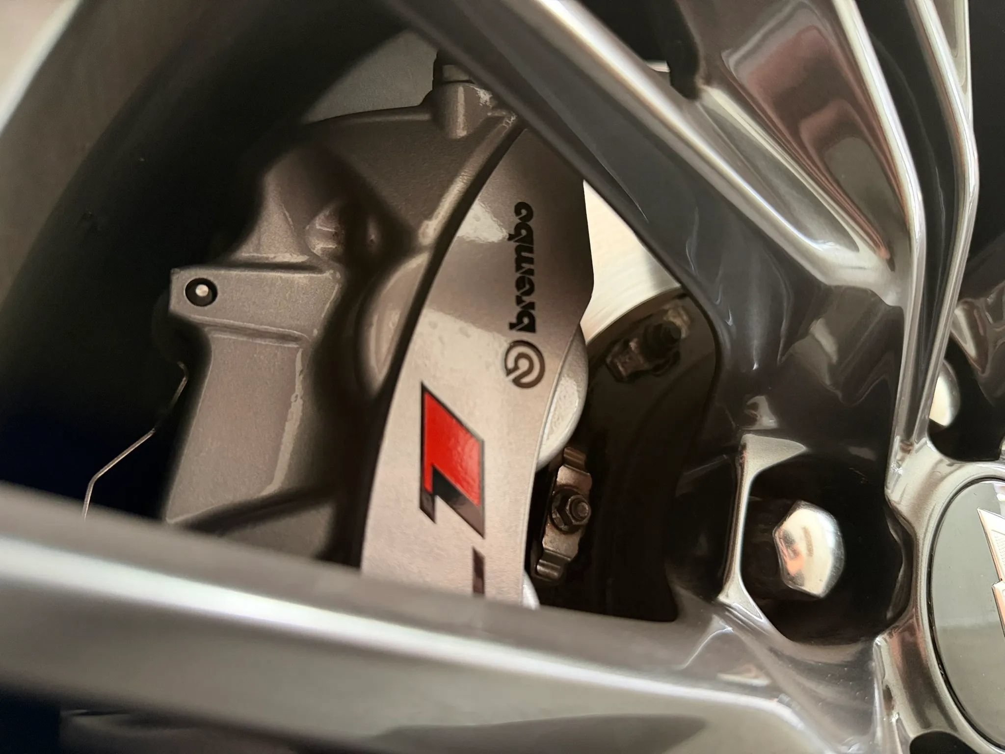 Used 2018 Chevrolet Camaro ZL1 RWD image 11