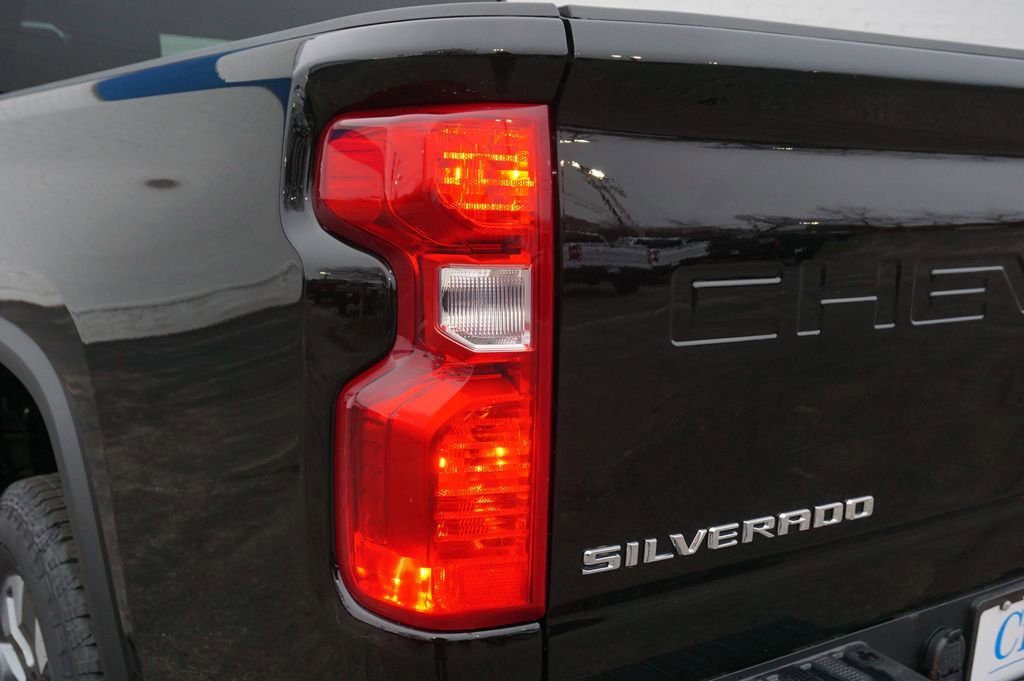 New 2026 Chevrolet Silverado 2500 Custom w/ Custom Value Package image 31