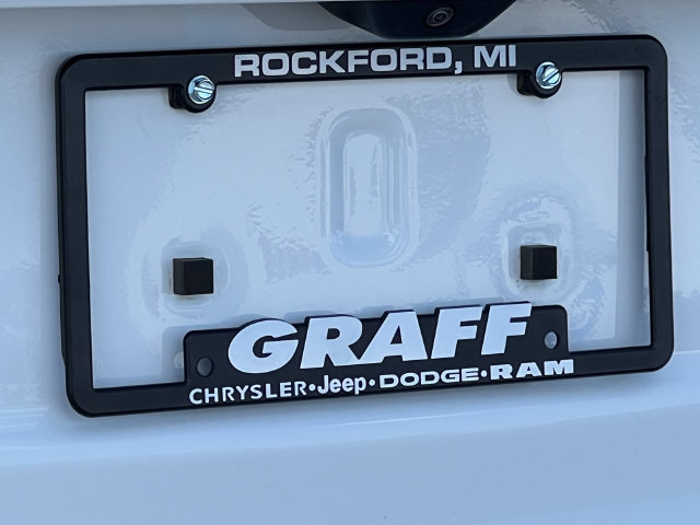 Used 2023 Jeep Grand Cherokee L Limited AWD/4WD image 55