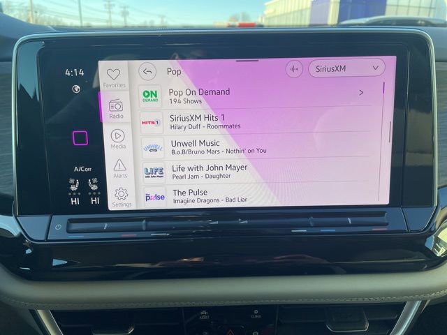 Certified 2025 Volkswagen Atlas SEL image 19