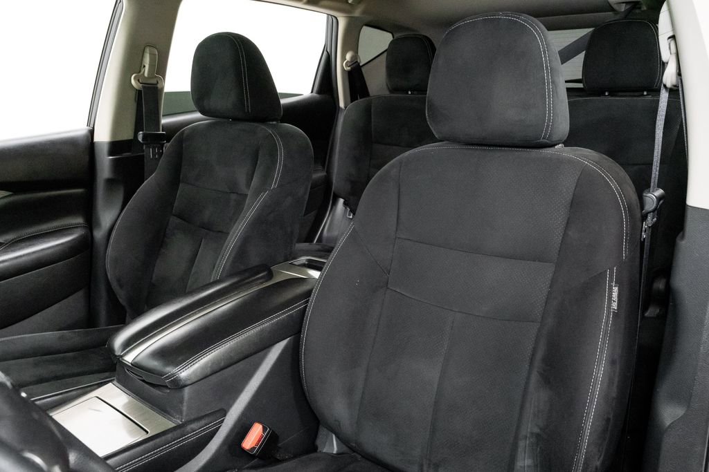 Used 2017 Nissan Murano S w/ Navigation Package image 9