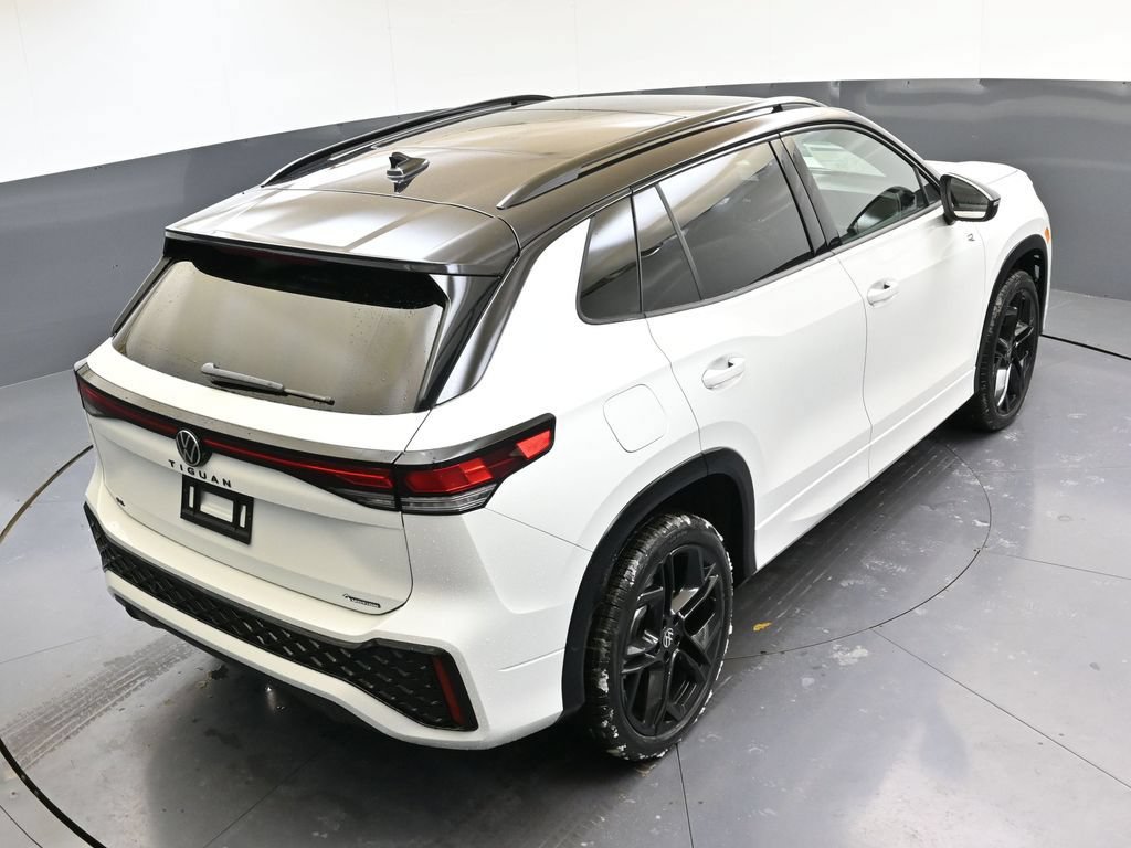 Used 2026 Volkswagen Tiguan SE R-Line AWD/4WD image 41