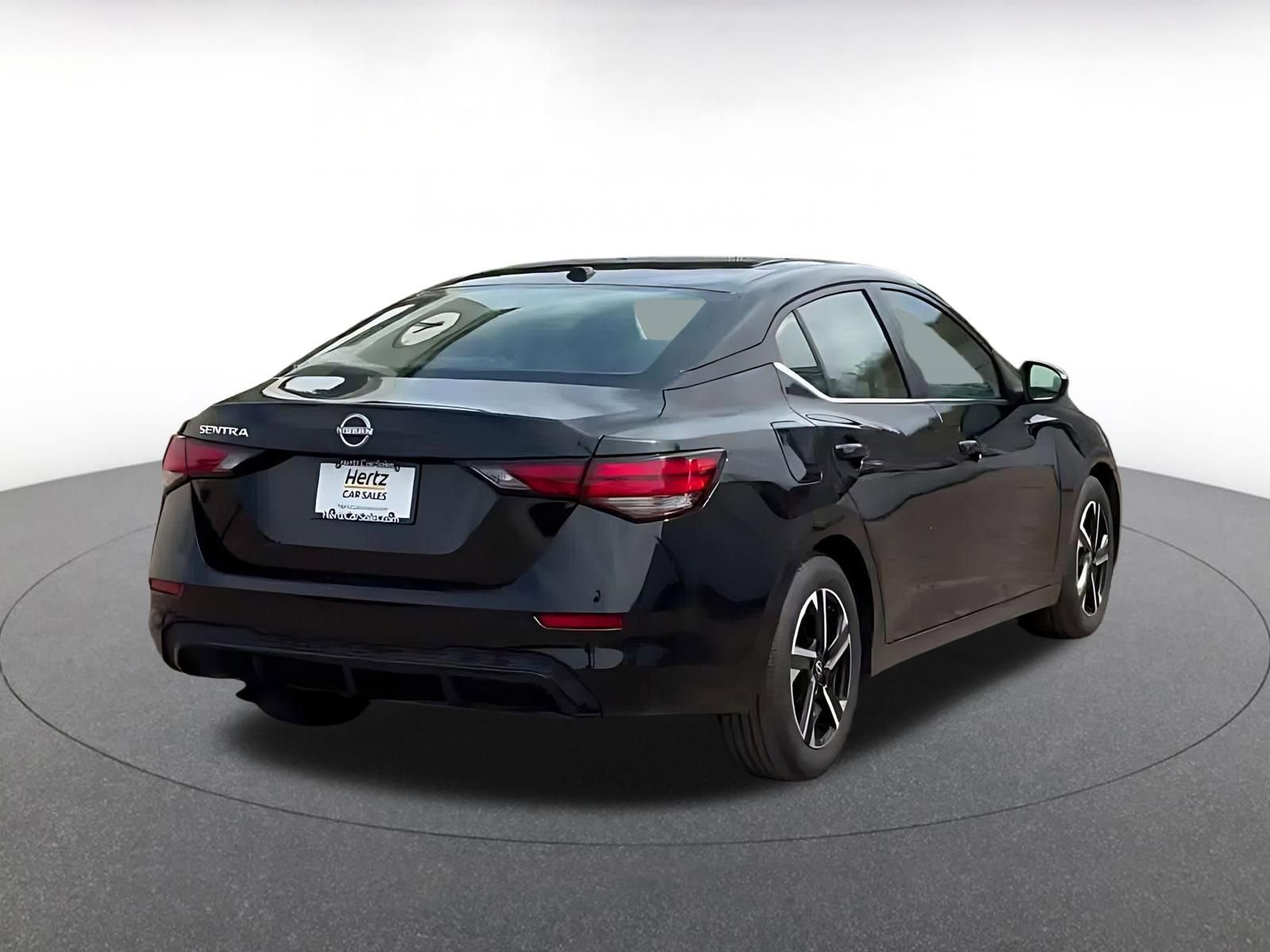 Used 2025 Nissan Sentra SV FWD image 15