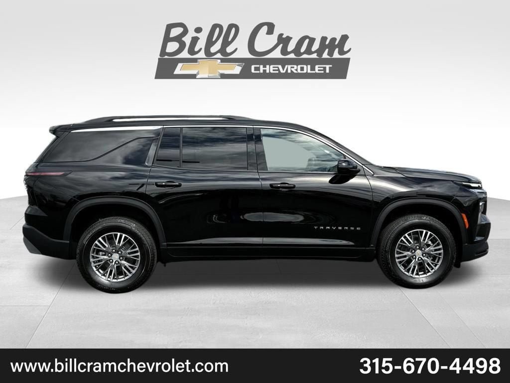 New 2027 Chevrolet Traverse LT w/ LPO, Floor Liner Package AWD/4WD image 33