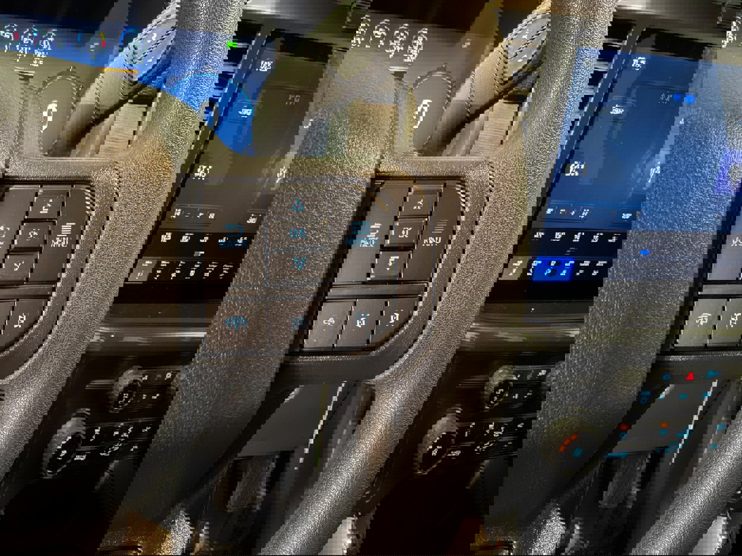 Used 2025 Ford F150 STX w/ Equipment Group 201A FX4 image 16