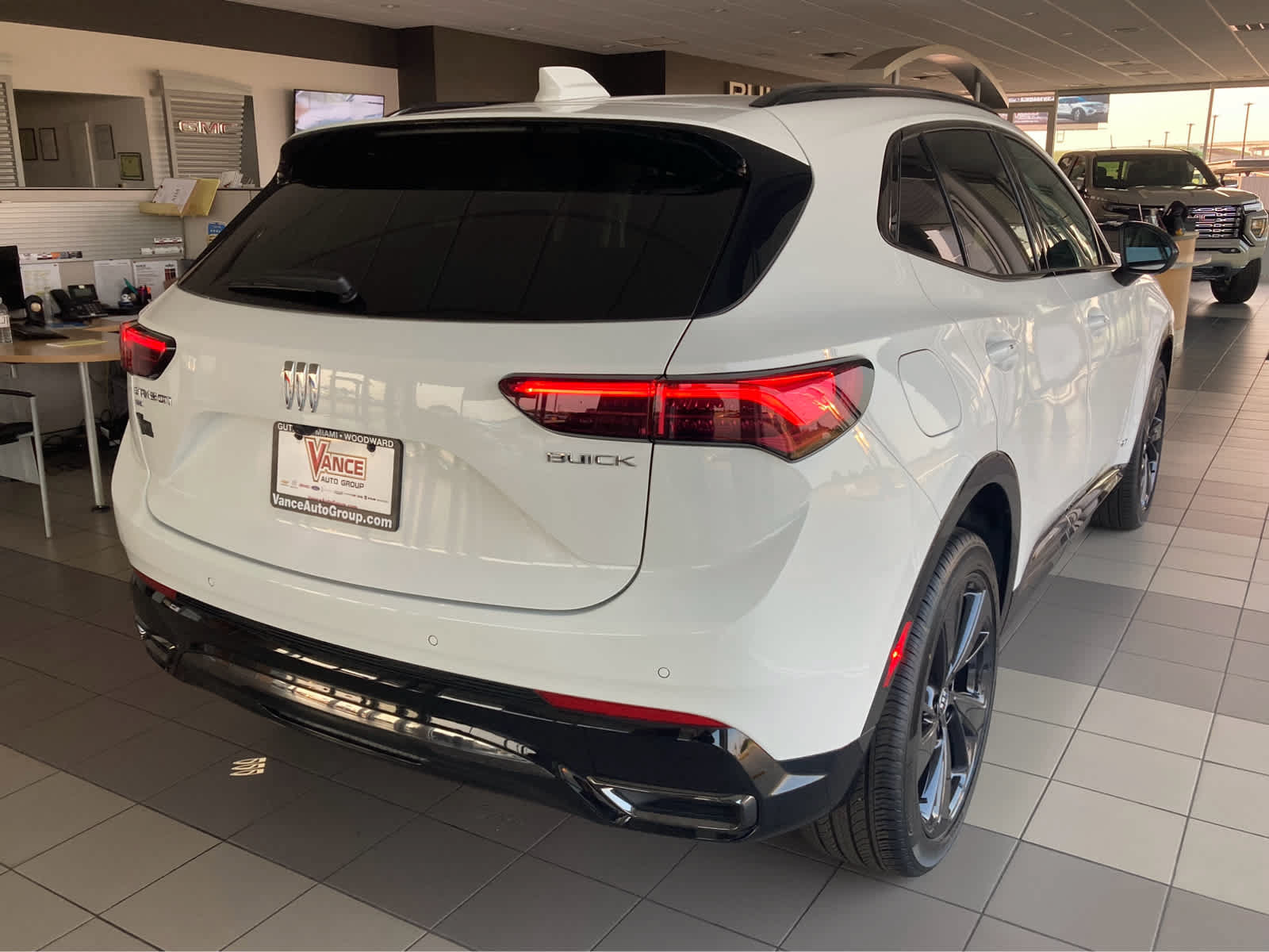 New 2026 Buick Envision Sport Touring AWD/4WD image 8